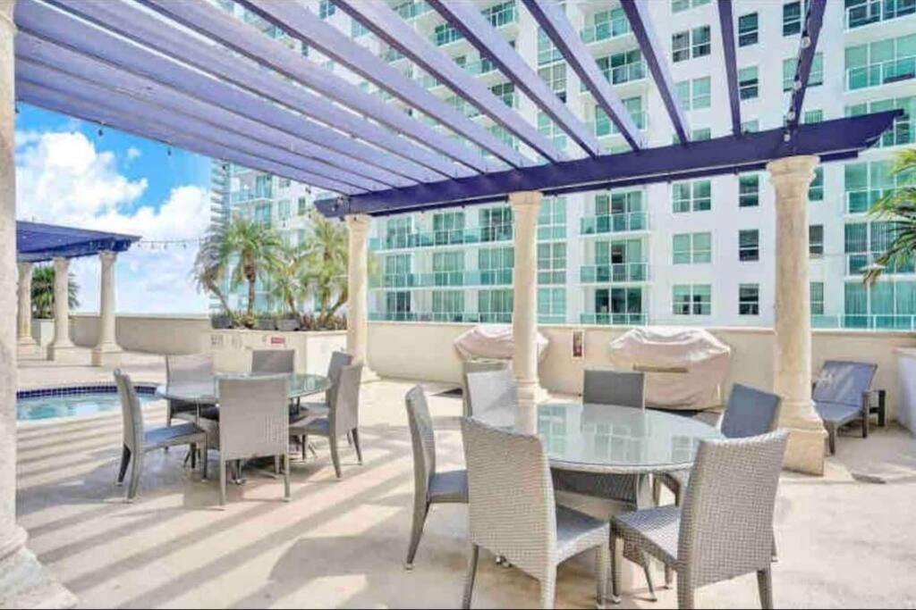Incredible Ocean View 3 Bedrooms Unit マイアミ エクステリア 写真